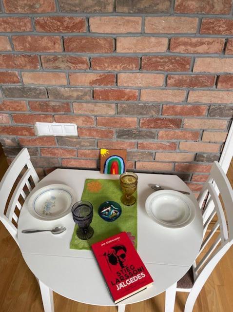Lovely Kalamaja Apartment, Up To 4 * Tallinn